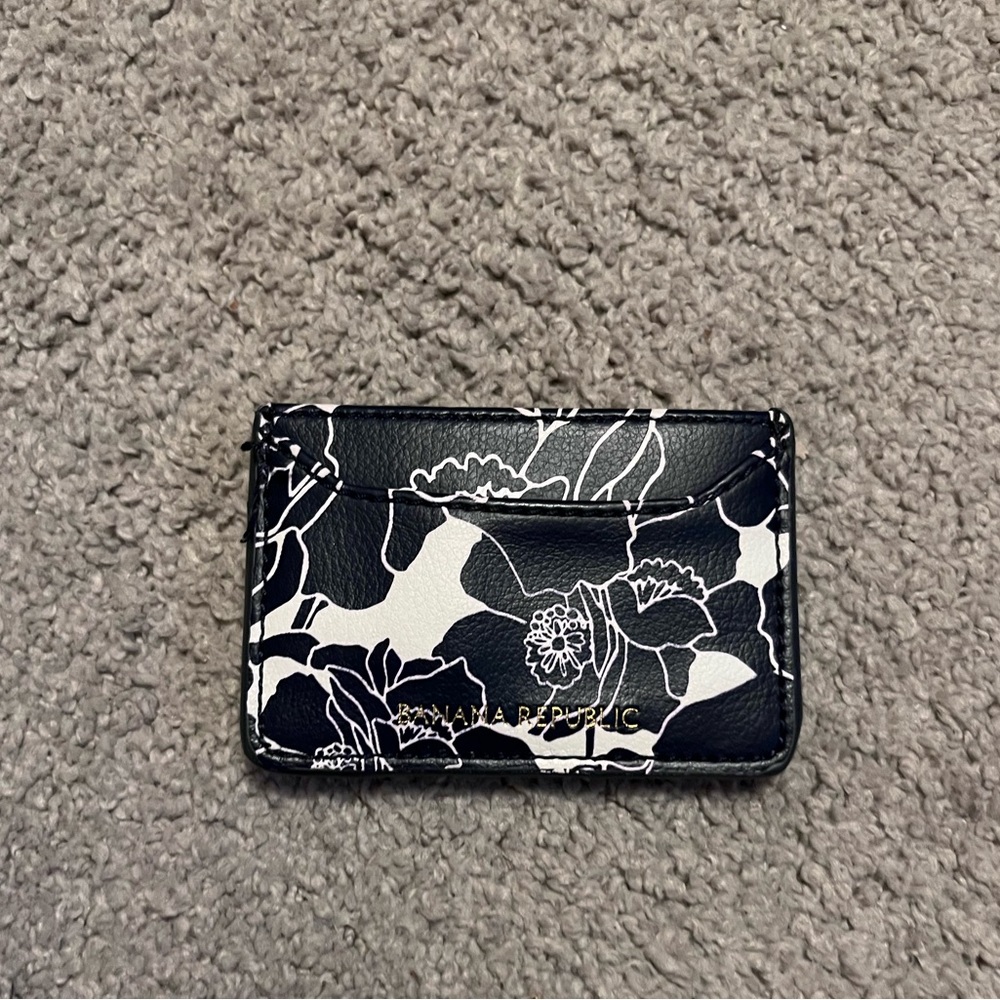 Banana Republic card holder